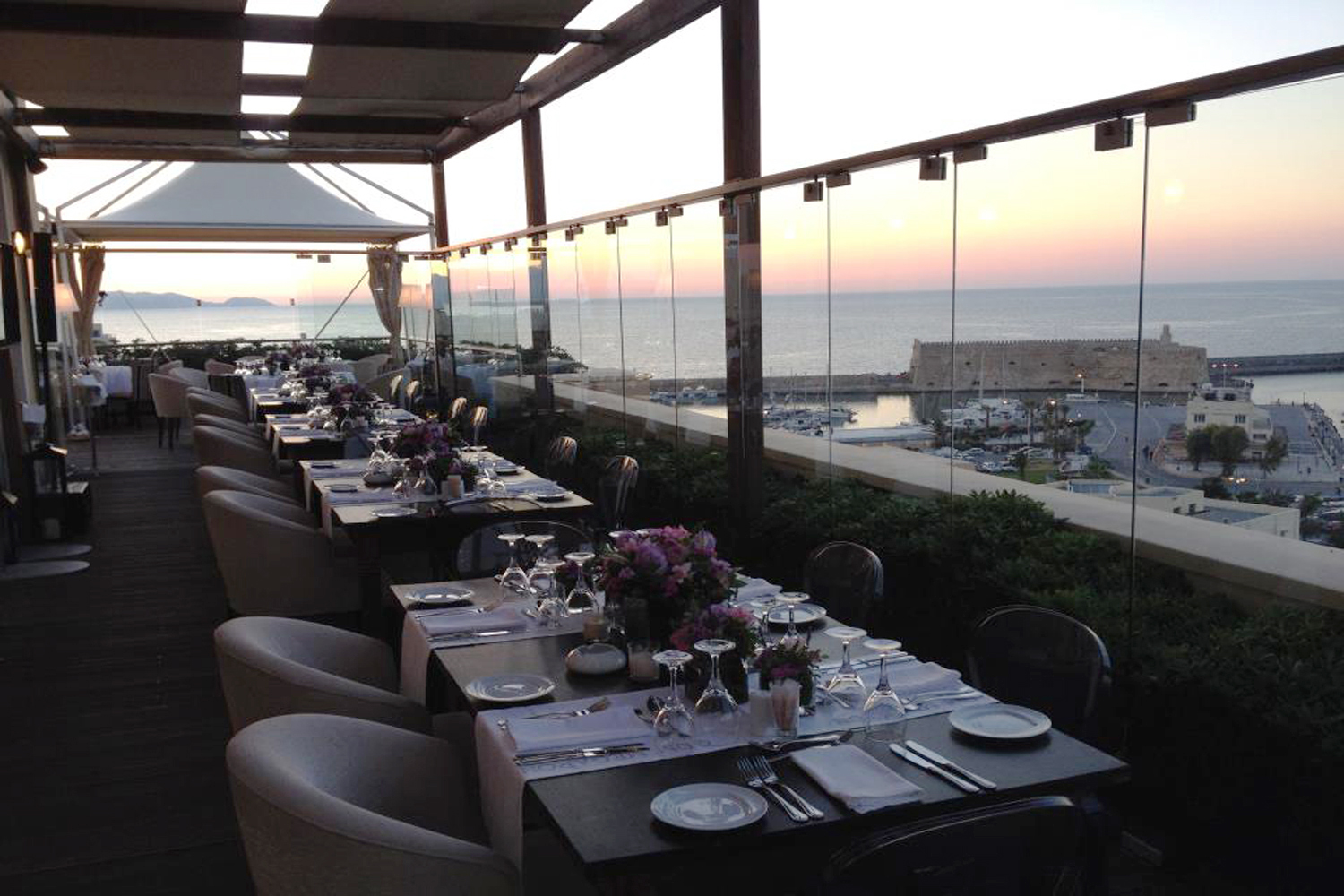 Restaurant “5th” Heraklion Crete